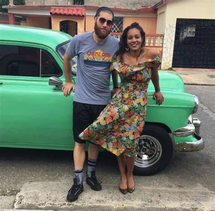 
Is The CFL Quarterback McLeod Bethel-Thompson Married To Chinaka Hodge? 