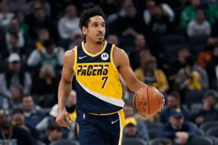 Malcolm Brogdon Height, Weight, Net Worth, Age, Birthday, Wikipedia, Who, Nationality, Biography