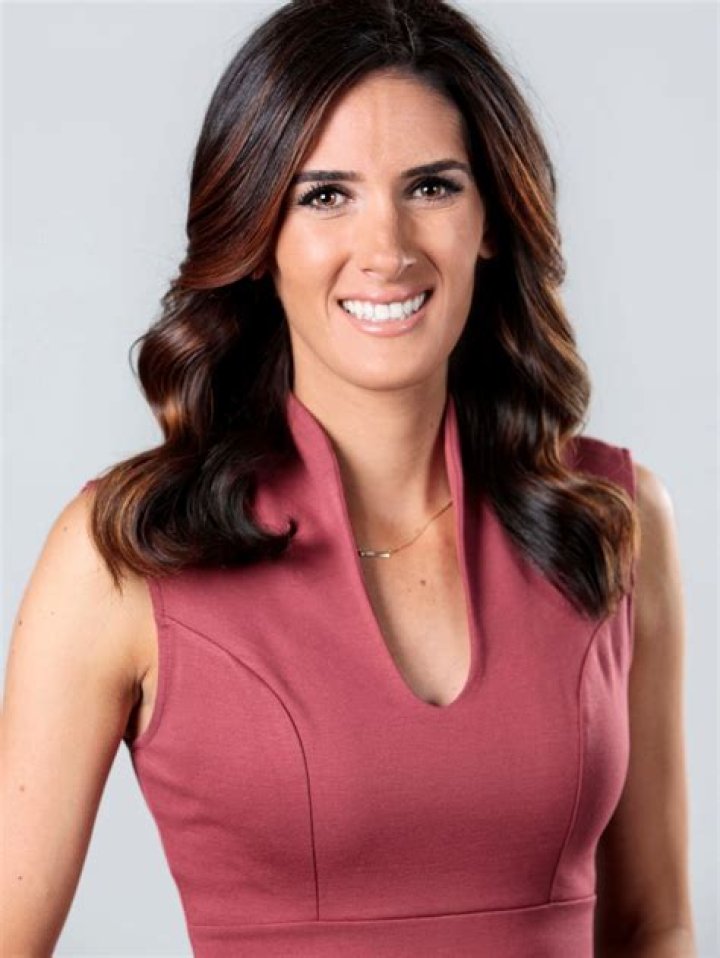  Sara Zendehnam