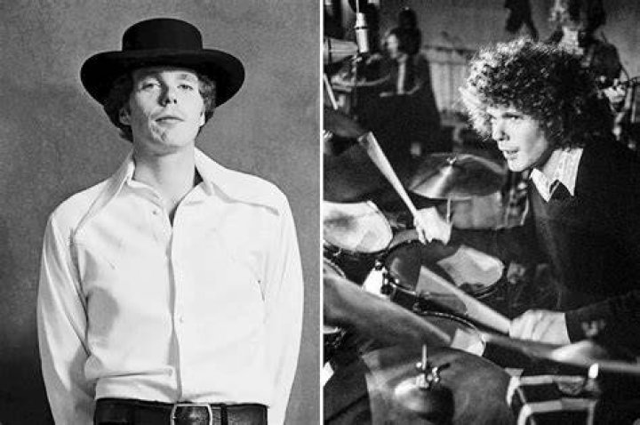 
Who was Jim Gordon? Top drummer for Eric Clapton convicted of murdering his mother dies at 77 